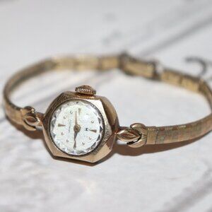 Vintage Hamilton 10K RGP Women’s Watch – 6.25" Band Timeless Elegance · Wind-Up